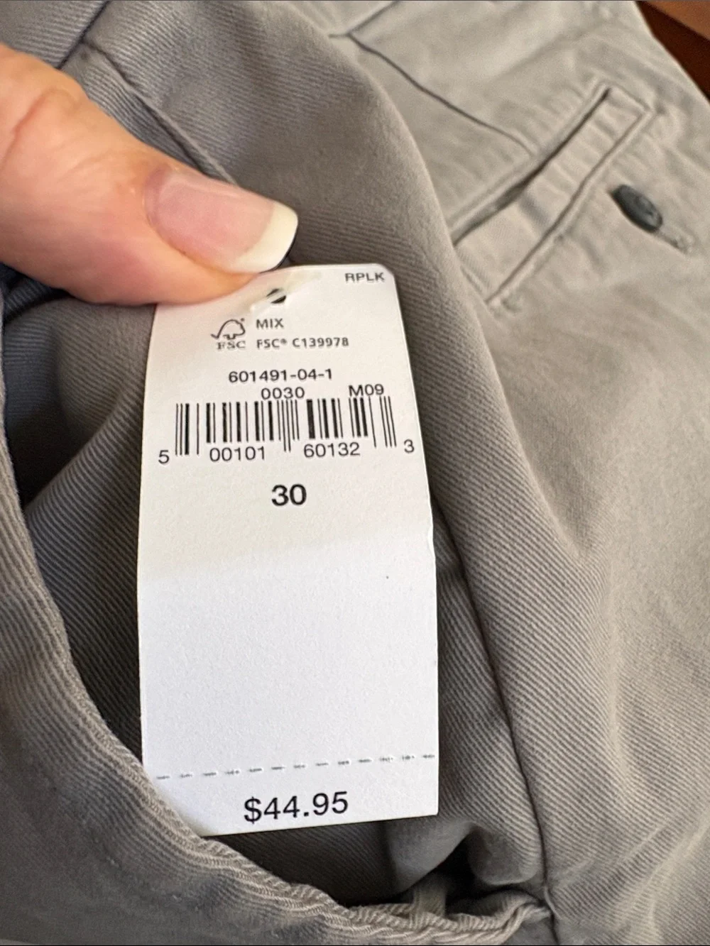 GAP Men's Flat-Front Chino Shorts